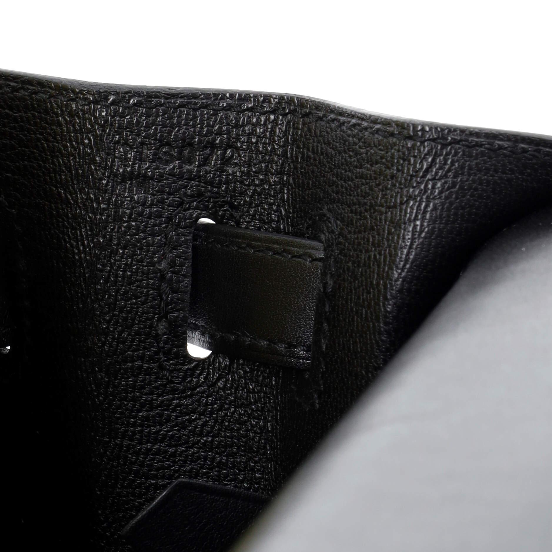 Hermes Kelly Handbag Noir Tadelakt with Gold Hardware 32 For Sale 7