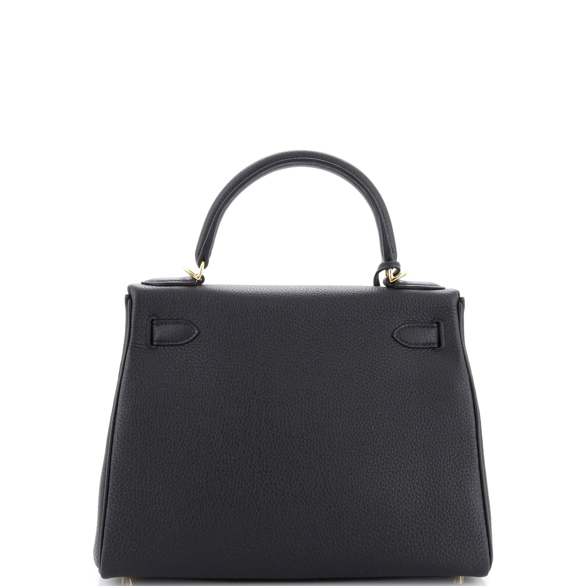 Women's or Men's Hermes Kelly Handbag Noir Togo with Gold Hardware 28