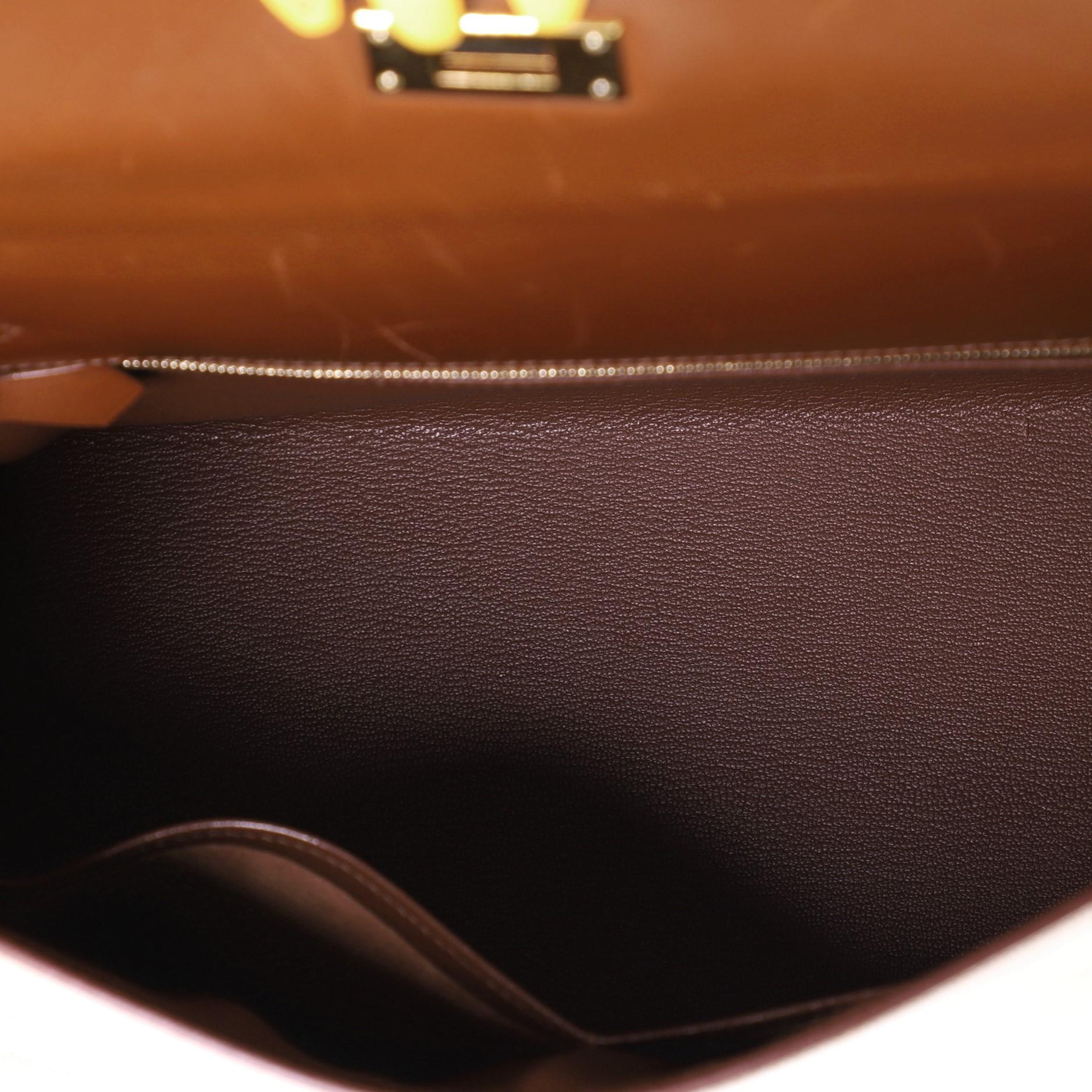 Brown Hermes Kelly Handbag Noisette Box Calf with Gold Hardware 32