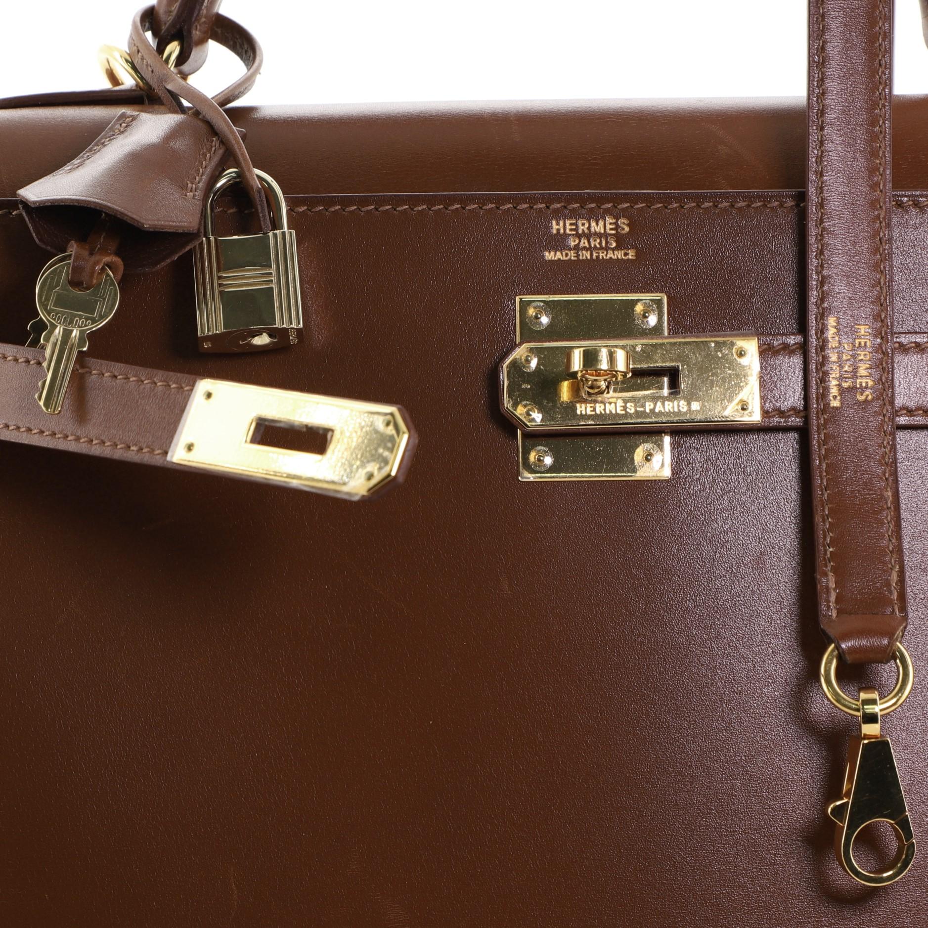 Hermes Kelly Handbag Noisette Box Calf with Gold Hardware 32 In Good Condition In NY, NY
