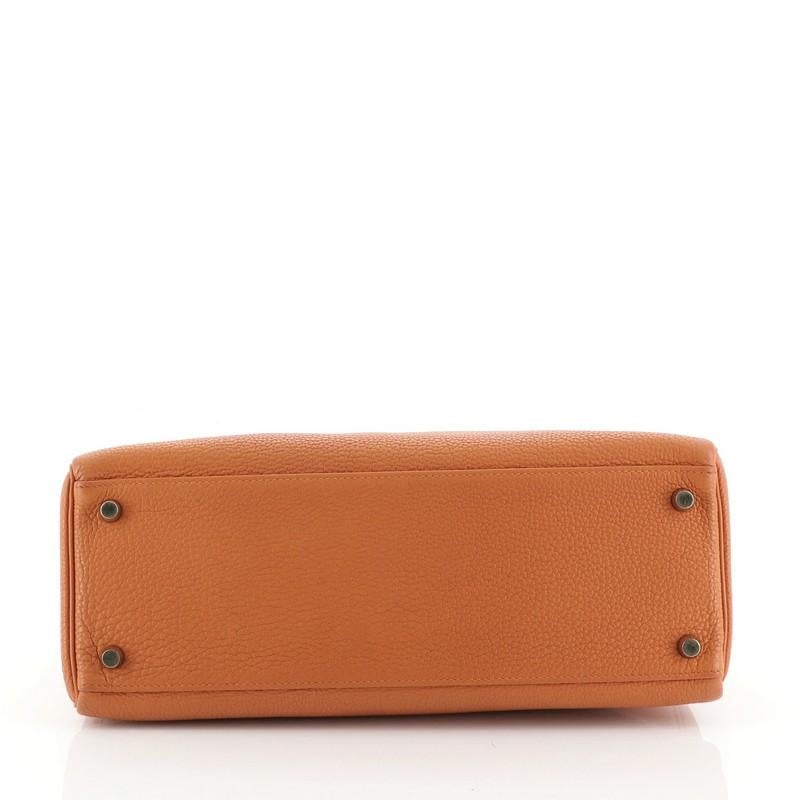  Hermes  Kelly Handbag Potiron Togo with Gold Hardware 32 In Good Condition In NY, NY