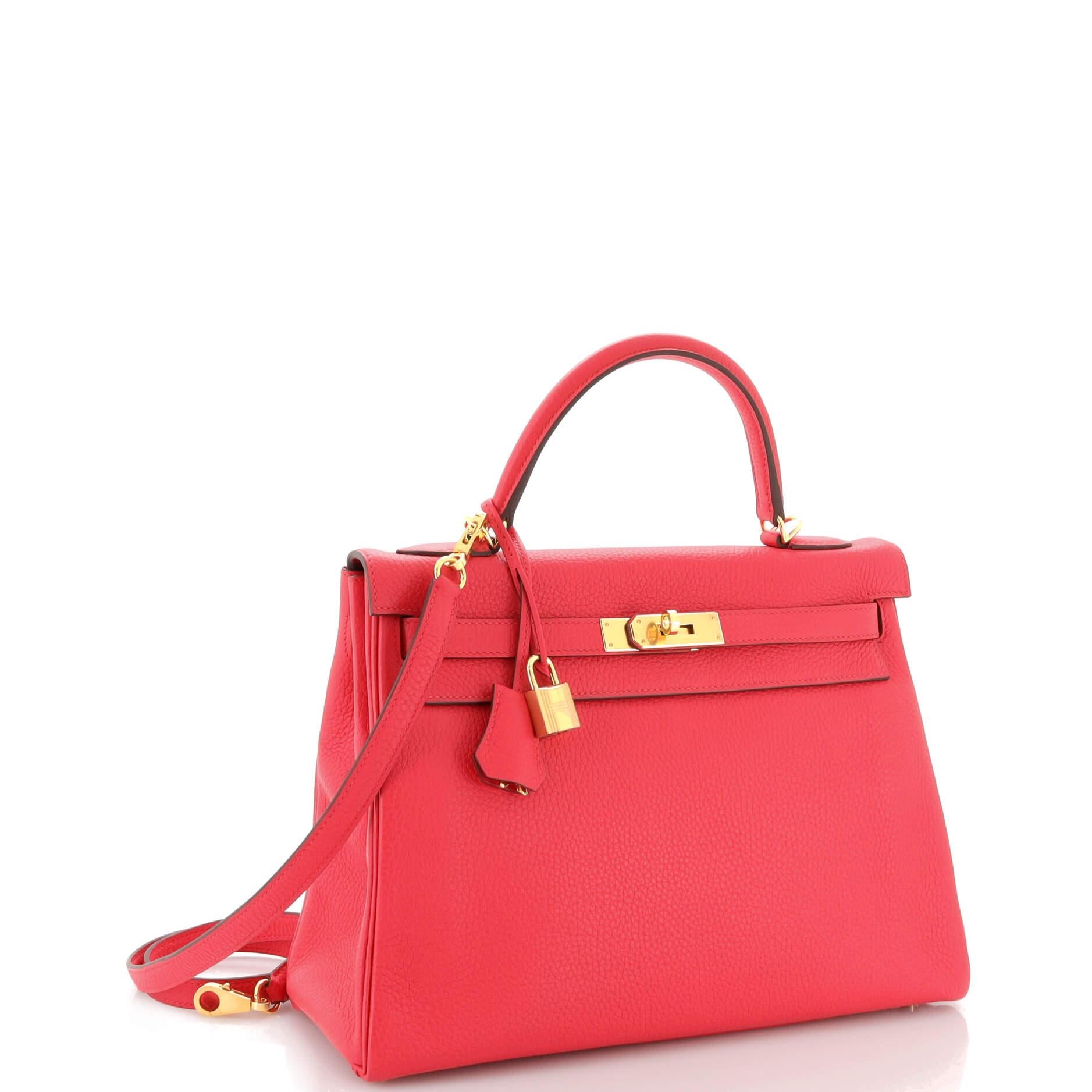 Hermes Kelly Handbag Rose Extreme Clemence with Gold Hardware 32 In Good Condition In NY, NY