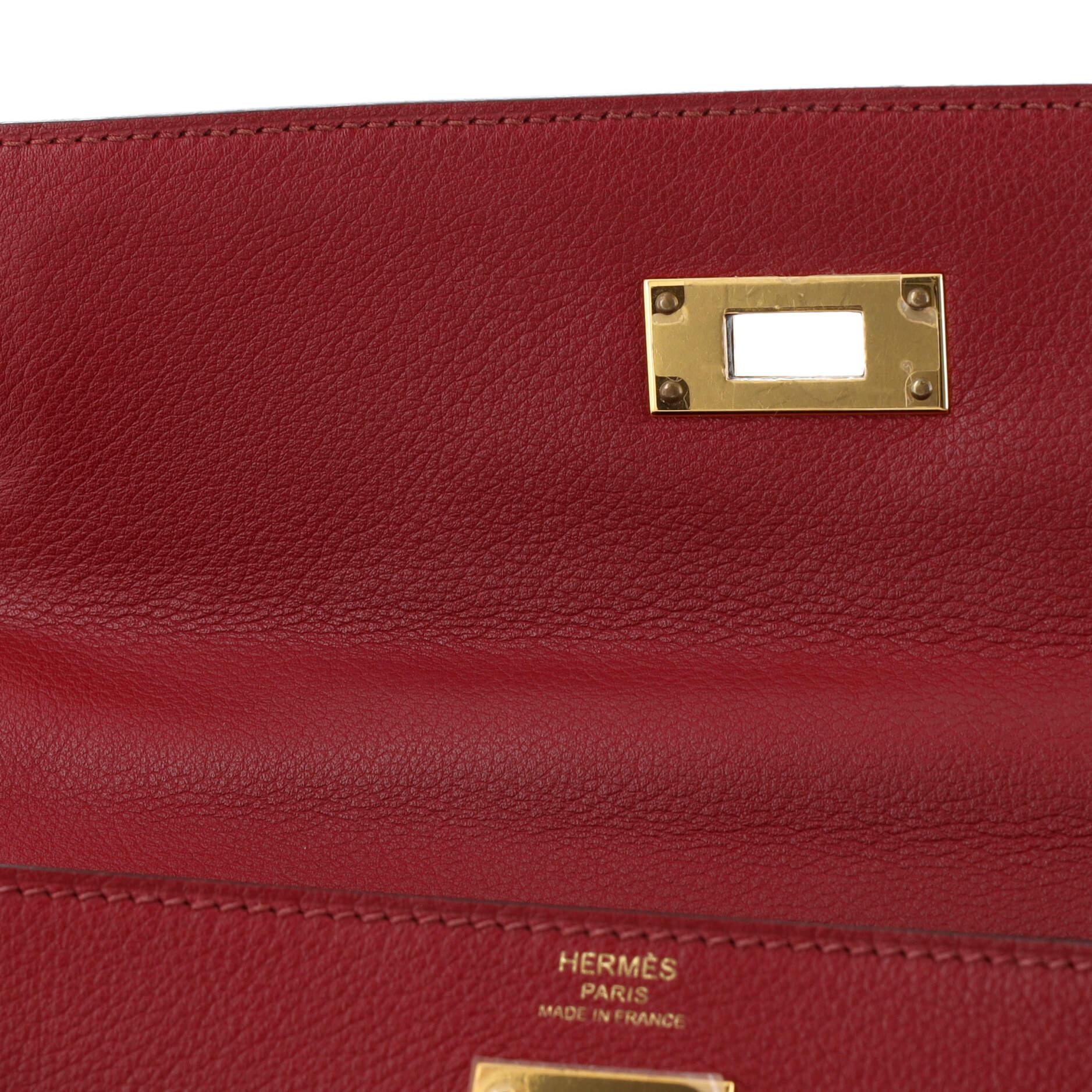 Hermes Kelly Handbag Rouge Grenat Evercolor with Gold Hardware 28 For Sale 4