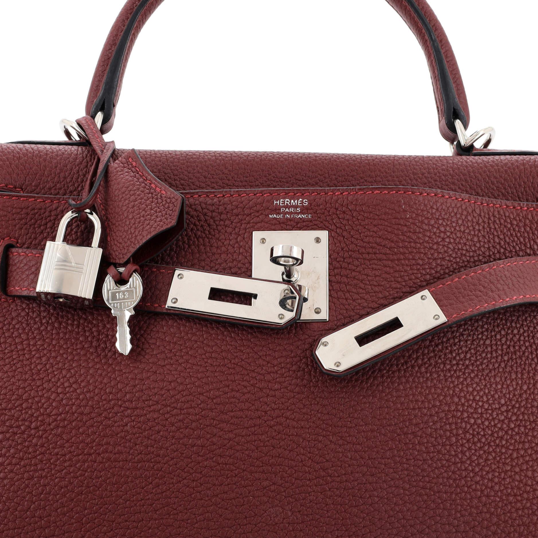 Hermes Kelly Handbag Rouge H Togo with Palladium Hardware 28 In Good Condition For Sale In NY, NY