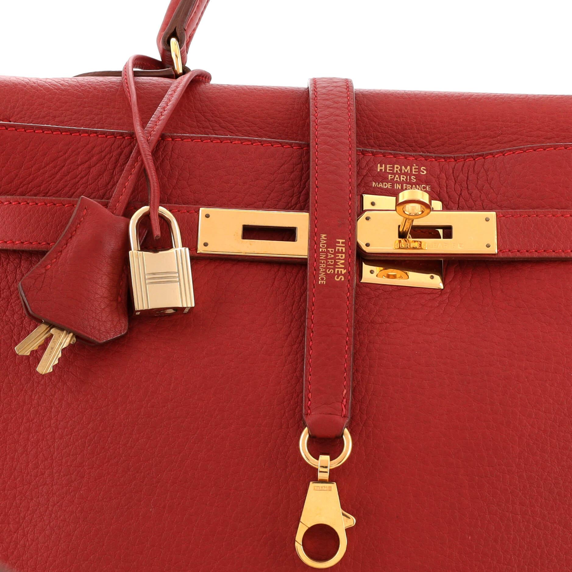 Hermes Kelly Handbag Rouge Vif Clemence with Gold Hardware 35 For Sale 2