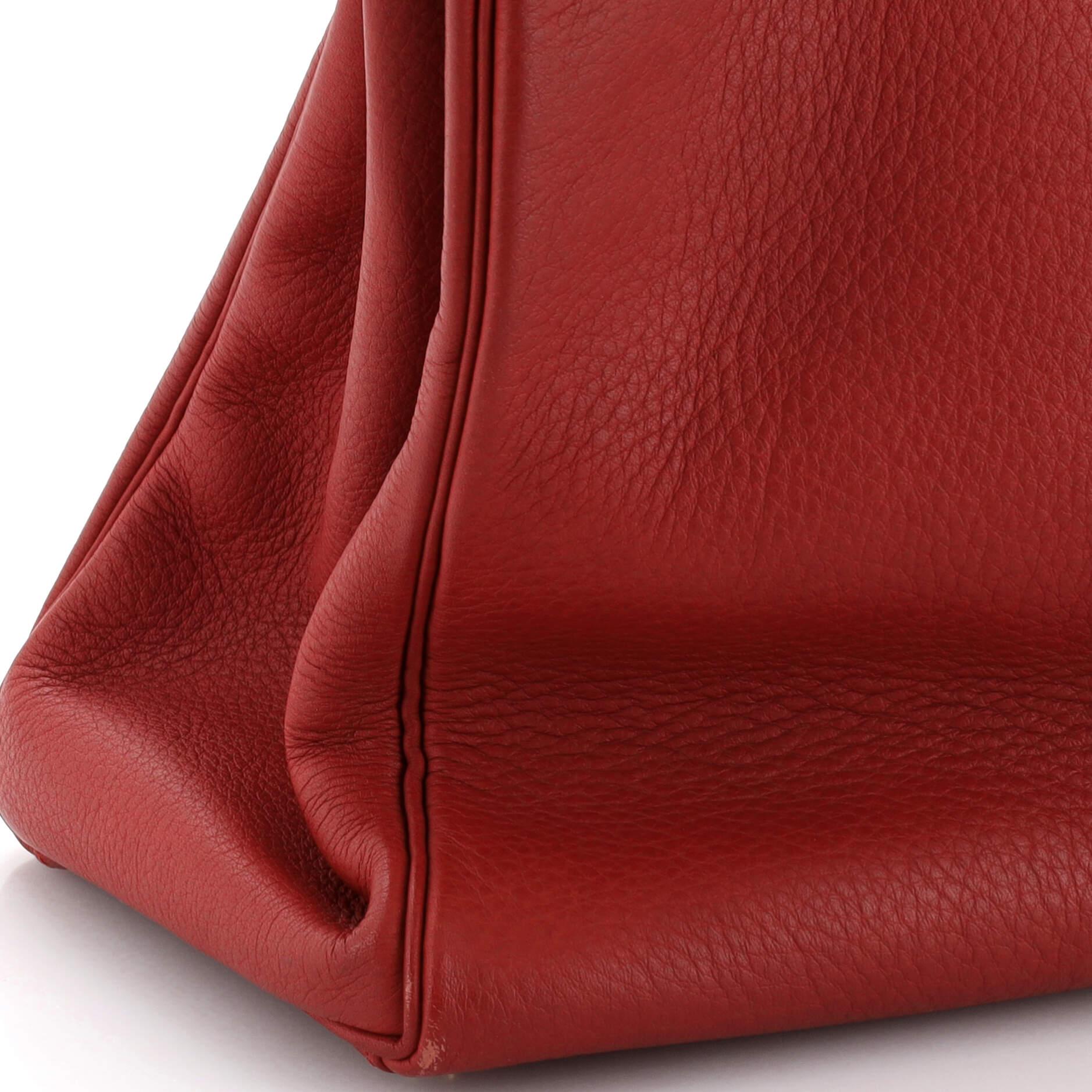 Hermes Kelly Handbag Rouge Vif Clemence with Gold Hardware 35 For Sale 3