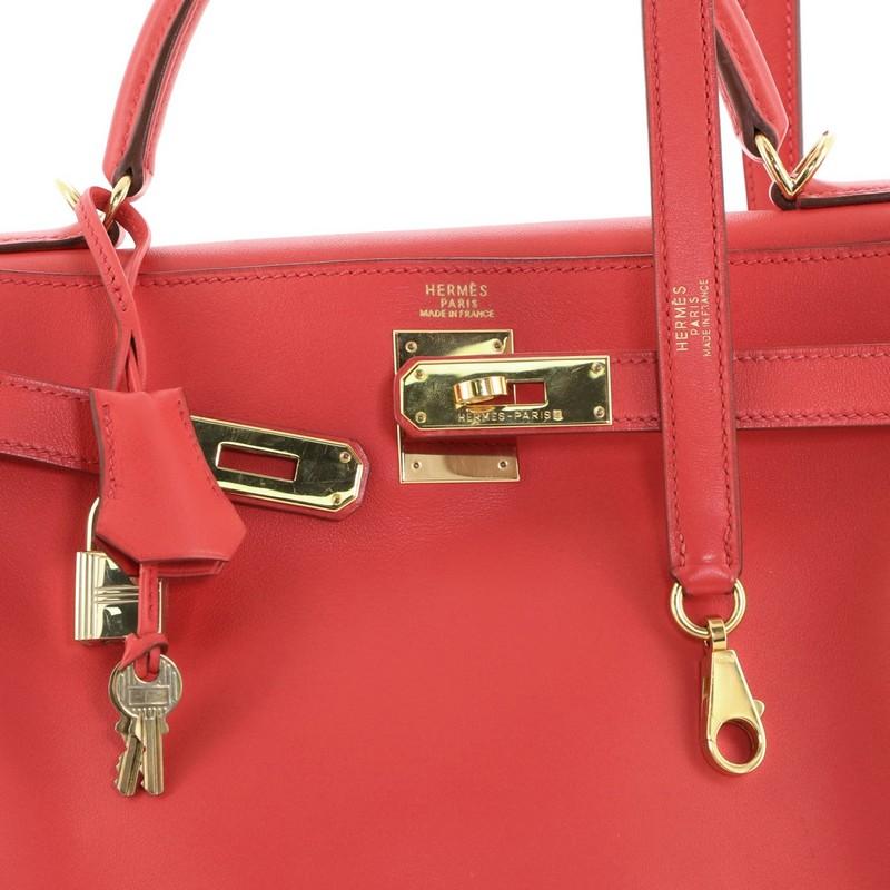 Hermes Kelly Handbag Rouge Vif Gulliver with Gold Hardware 32 1