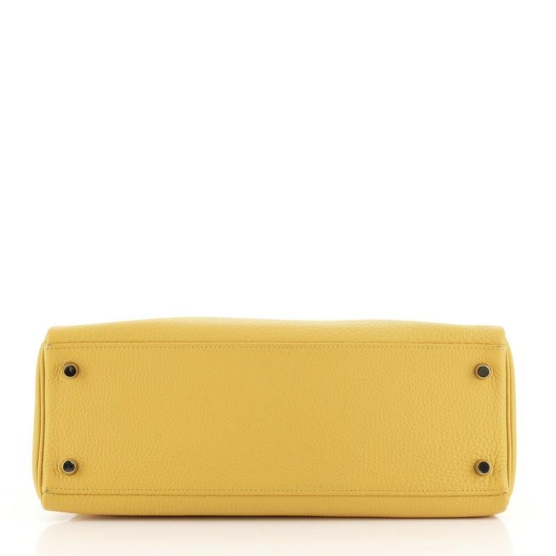 Hermes Kelly Handtasche Soleil Clemence mit Gold Hardware 32 für Damen oder Herren