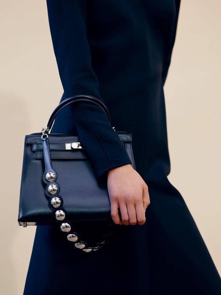  Hermes  Kelly Veau Box Handbag  Strap  For Sale at 1stdibs