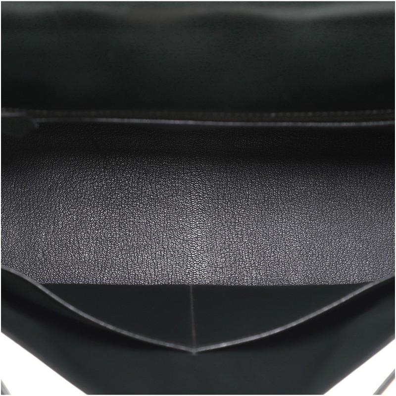 Hermes Kelly Handbag Vert Foncé Box Calf with Gold Hardware 32 In Good Condition In NY, NY