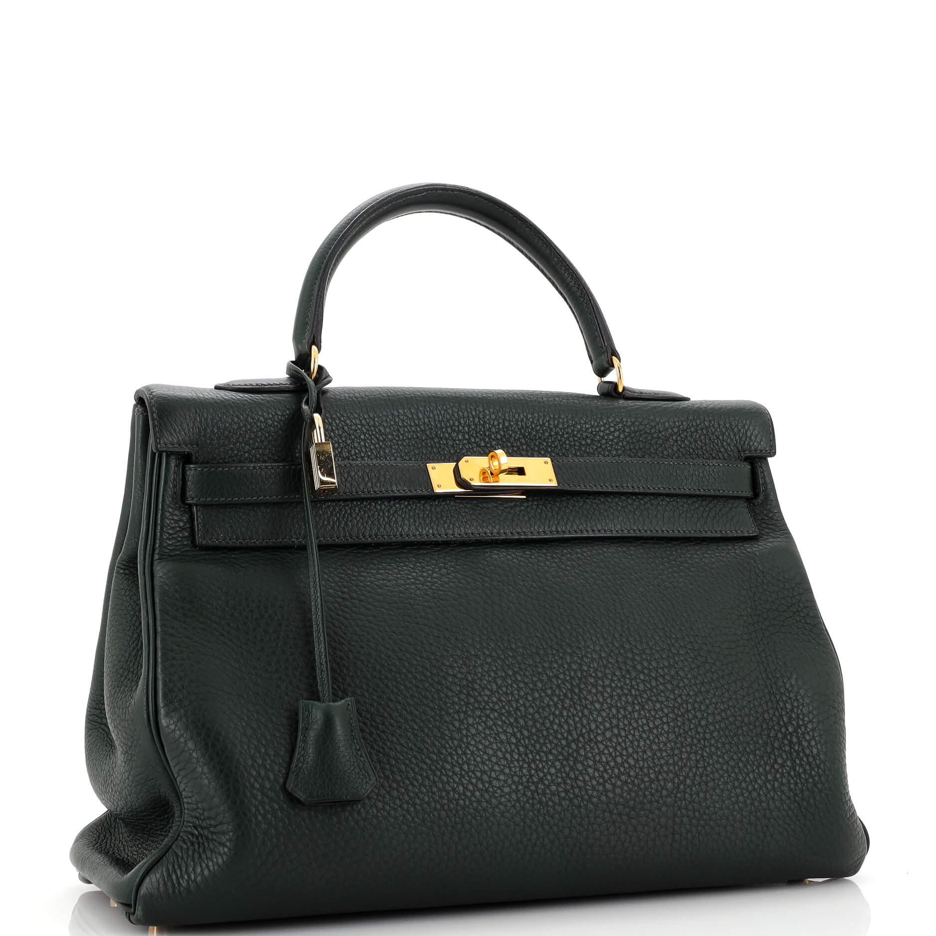 Hermes Kelly Handbag Vert Foncé Clemence with Gold Hardware 35 In Good Condition In NY, NY