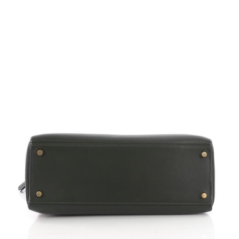 Women's or Men's Hermes Kelly Handbag Vert Fonce Gulliver with Gold Hardware 32