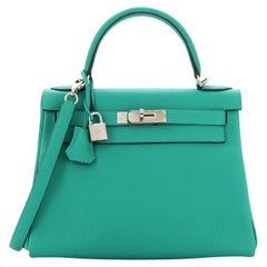 Hermès Mini Kelly 20 (Horseshoe) handbag strap in esmerald green alligator,  GHW For Sale at 1stDibs