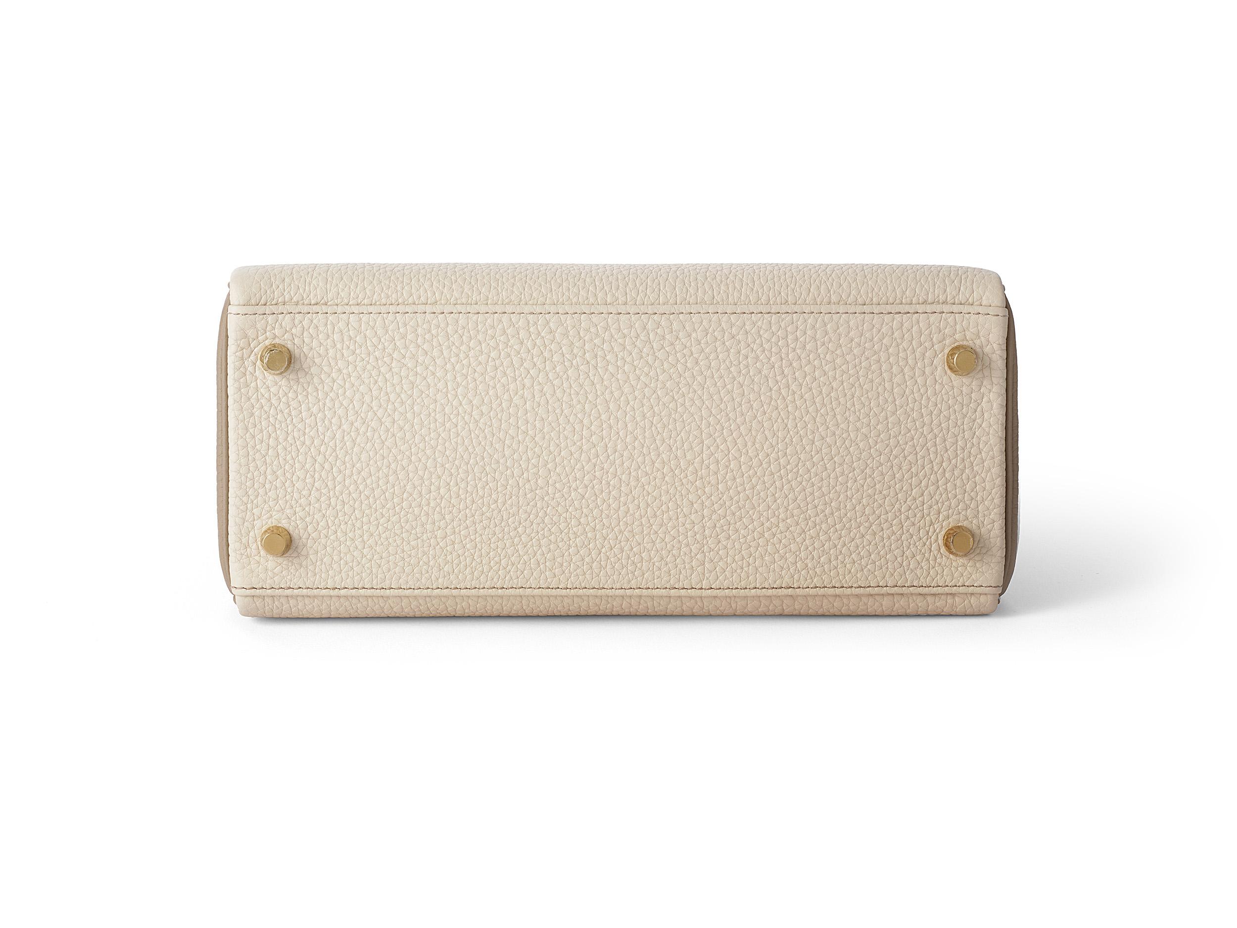 Hermès Kelly HSS 28 Craie/ Gris Tourterelle Togo Gold Hardware For Sale 2