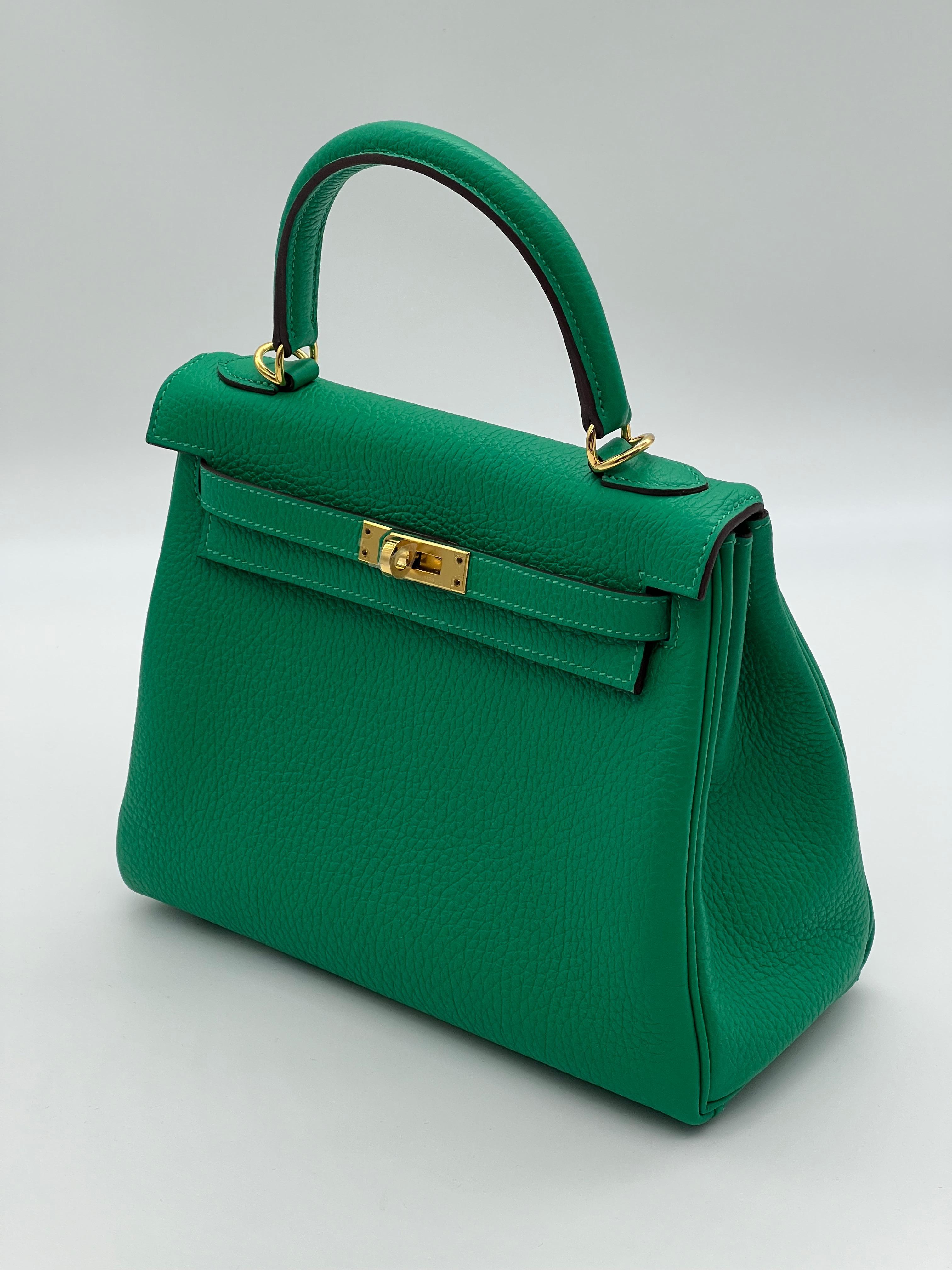Hermes Kelly II 25 Retourne Veau Togo Perso Menthe In New Condition In New York, NY
