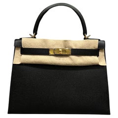 Hermes Kelly II Bag 28cm, 89 Noire Epsom Leather Gold Hardware