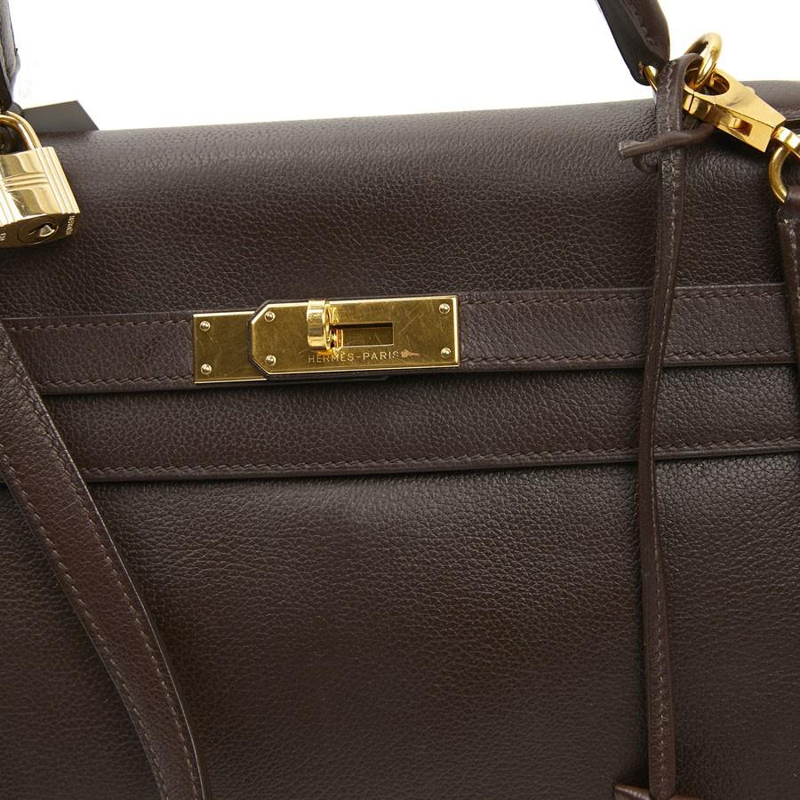 HERMES Kelly II 35 Bag in Brown Grained Leather In Good Condition In Paris, FR