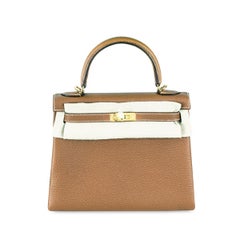 Hermés Kelly II Retourne 25 Gold Veau Togo Bag GHW