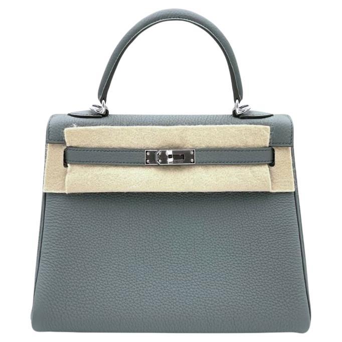 Shop Pre Owned Hermes Kelly 28 Retourne Vert Amande Handbag