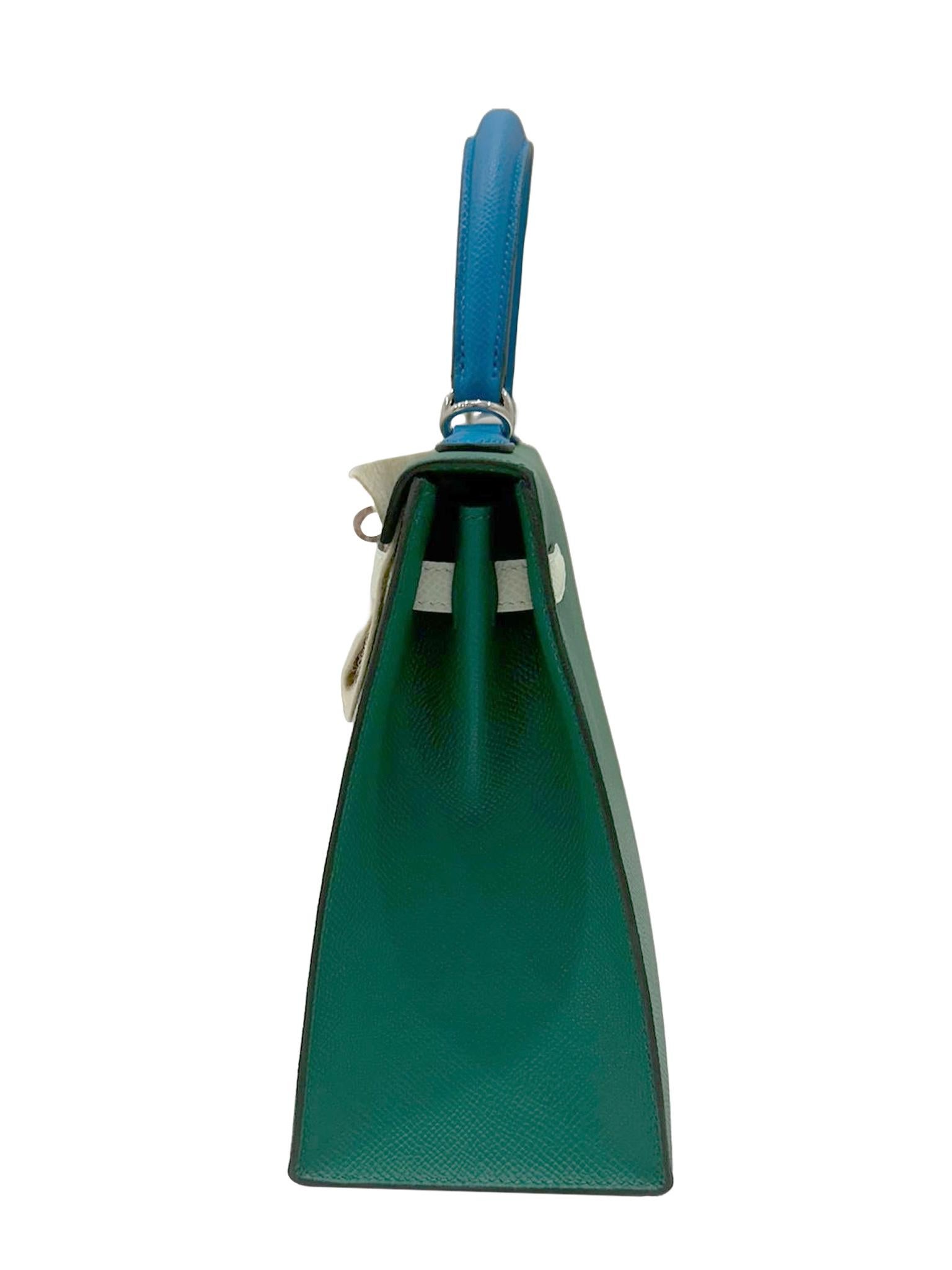 Hermes Kelly II Sellier 25 Epsom Vert Vertigo/Vert Fizz/Blue Palladium Hardware For Sale 3