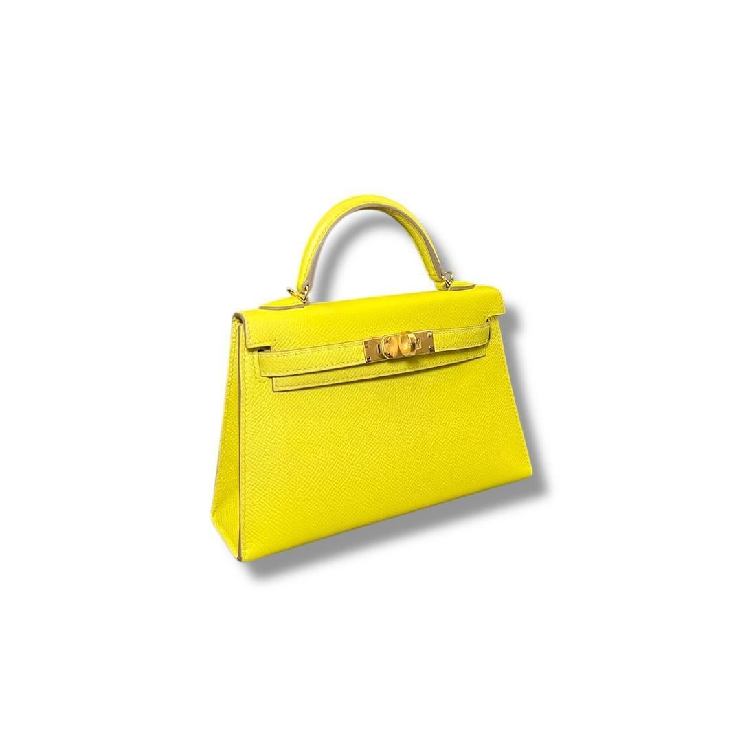 Hermes Lime Mini Kelly Sellier 20 Epsom Gold Hardware Neuf à New York, NY