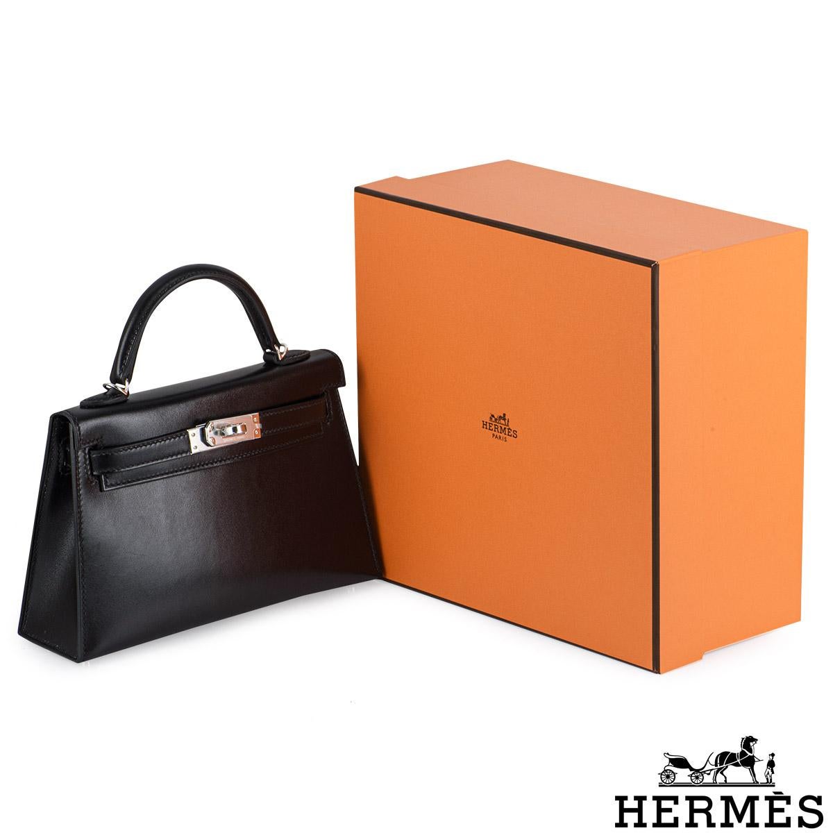 Hermès Kelly II Sellier Mini 20cm Noir Veau Box PHW In New Condition In London, GB