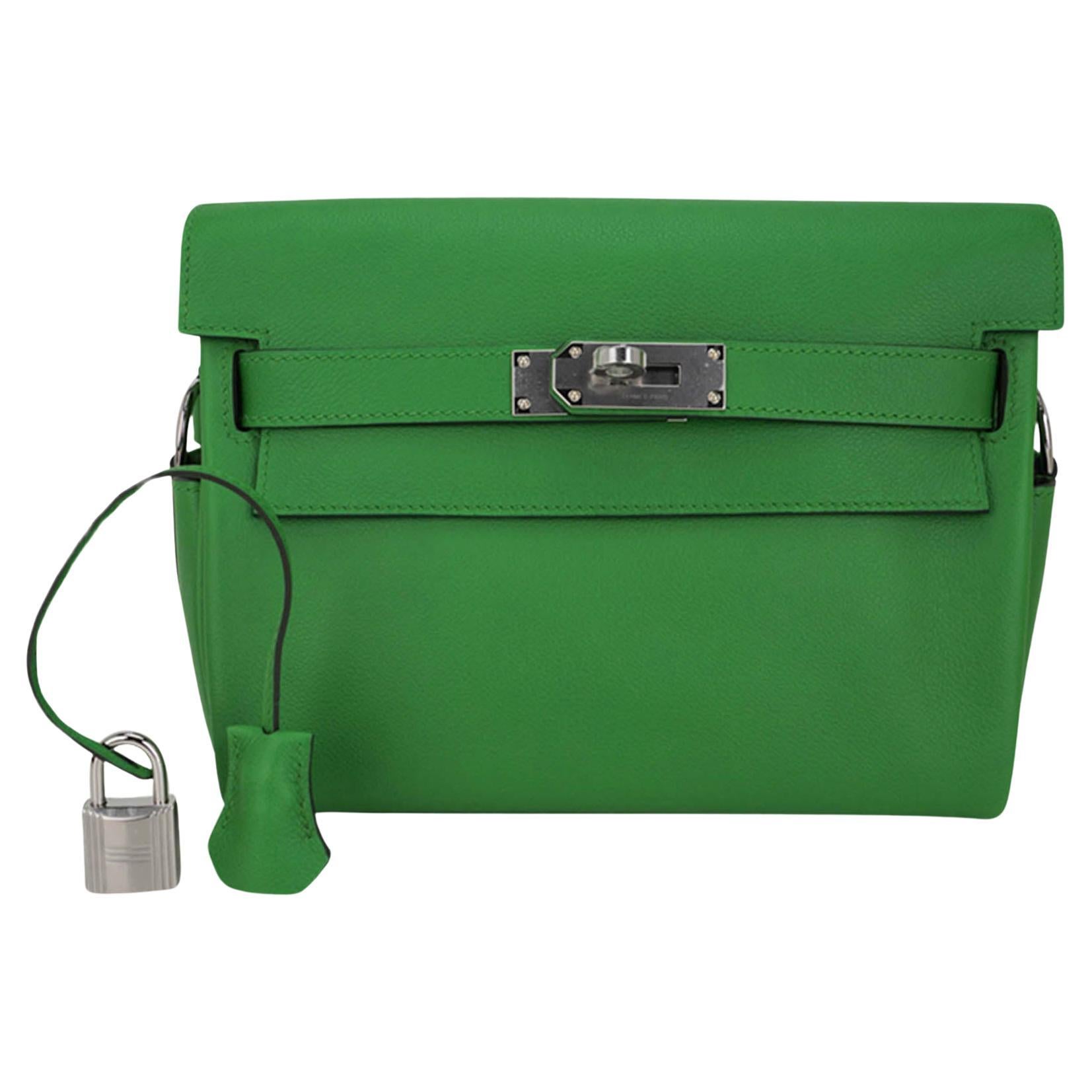 Hermes Kelly Messenger PM Bag Vert Yucca Evercolor Leather with Palladium Hardw