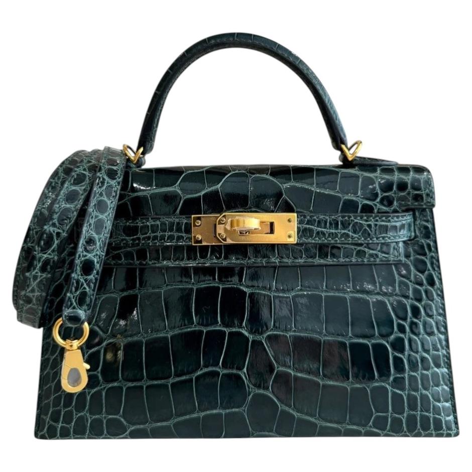 Hermes Kelly Mini 20 Alligator Leather Vert Cypress Gold Hardware Shoulder Bag