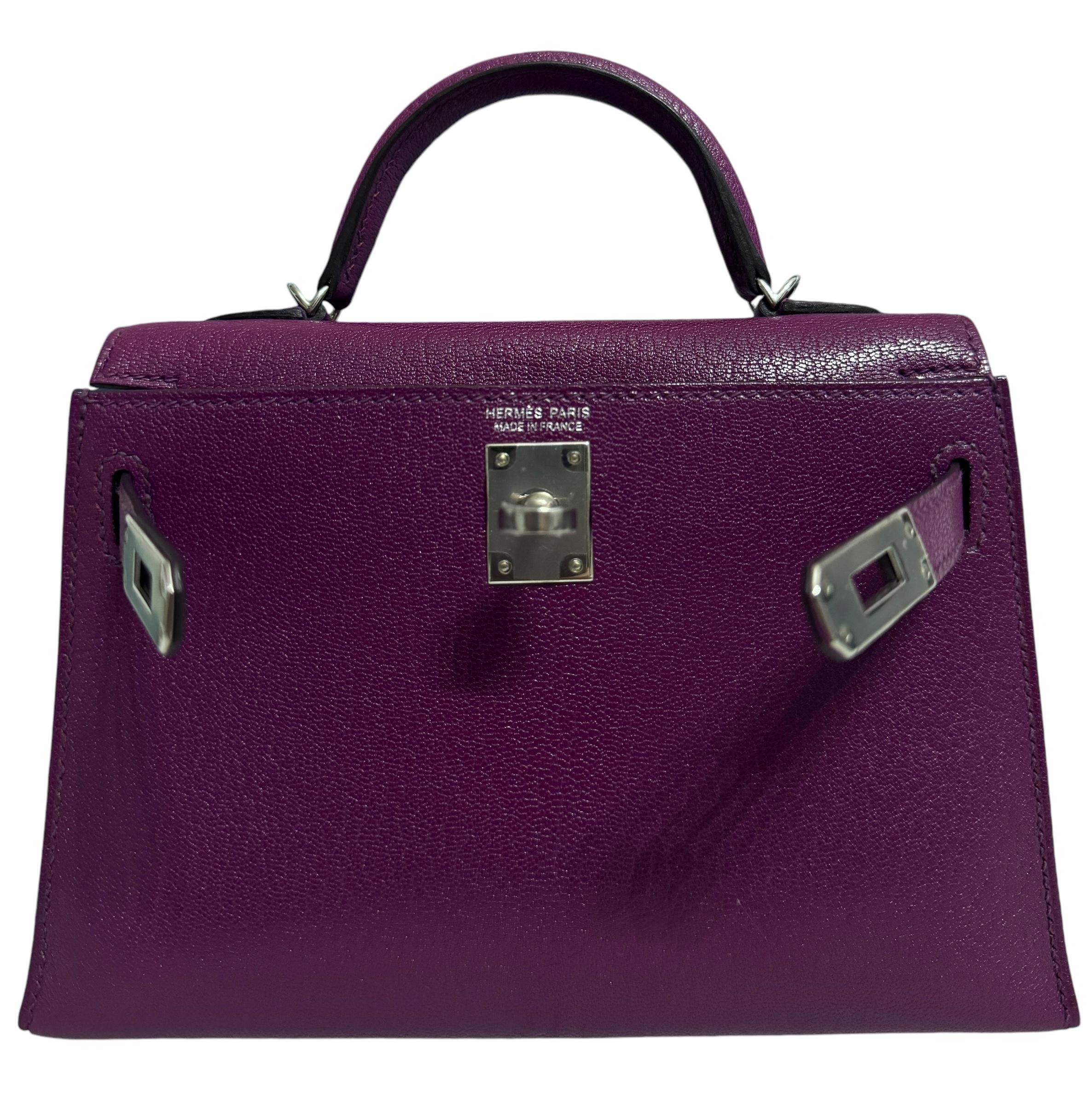 Hermes Kelly Mini 20 Anemone Purple Chèvre Leather Palladium Hardware RARE In Excellent Condition In Miami, FL