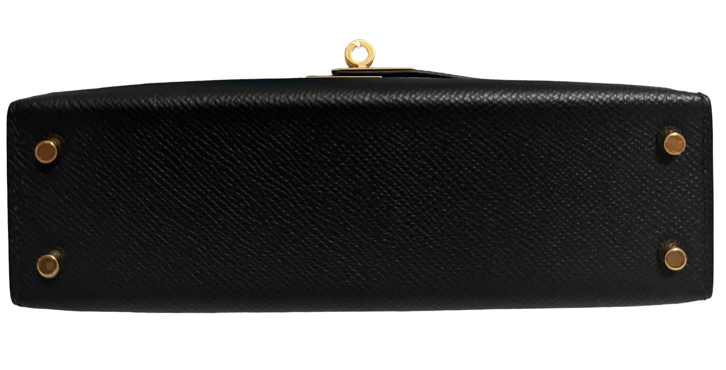 Hermes Kelly Mini 20 Black Noir Epsom Leather Gold Hardware GRAIL RARE 2023 3