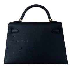 Hermes Kelly Mini 20 Black Noir Epsom Leather Gold Hardware Shoulder Bag