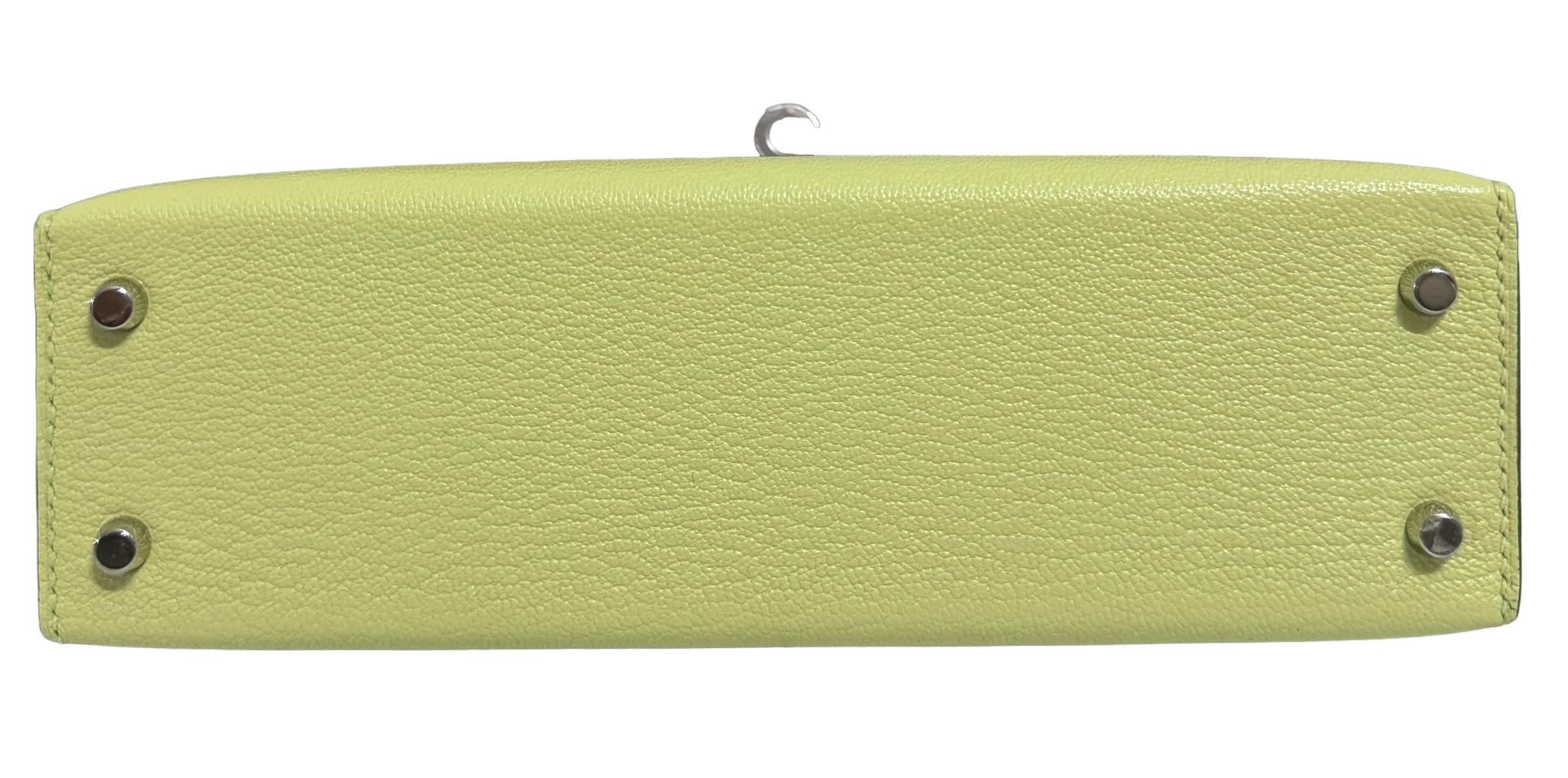 Hermes Kelly Mini 20 Jaune Bourgeon Yellow Green Chèvre Leather Palladium RARE In New Condition In Miami, FL