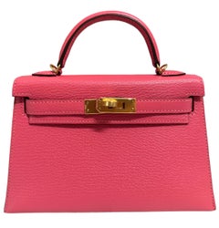 Hermes Kelly Mini 20 Rose Lipstick Pink Chèvre Leather Gold Hardware RARE