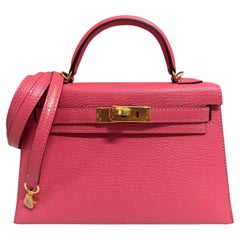 Hermes Kelly Mini 20 Rose Lipstick Pink Chèvre Leather Gold Hardware RARE