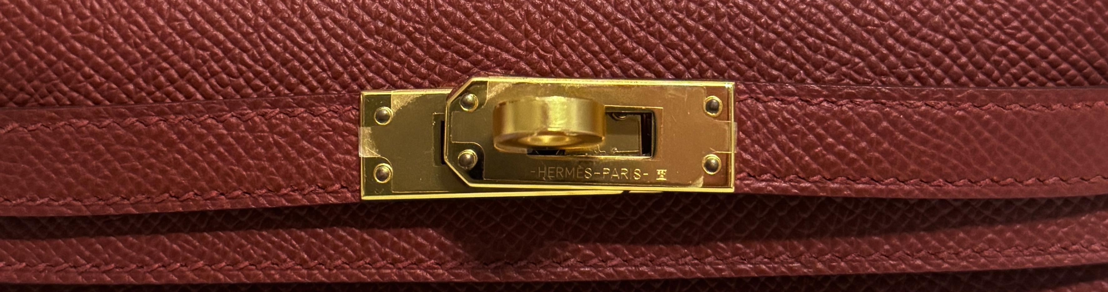 Women's or Men's Hermes Kelly Mini 20 Rouge Venetian Red Epsom Leather Gold Hardware