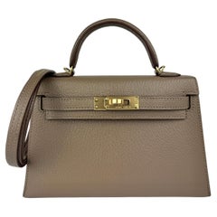Hermes Kelly Mini 20 Special Order Etoupe Gray & Gris Chèvre Leather Gold Hwr