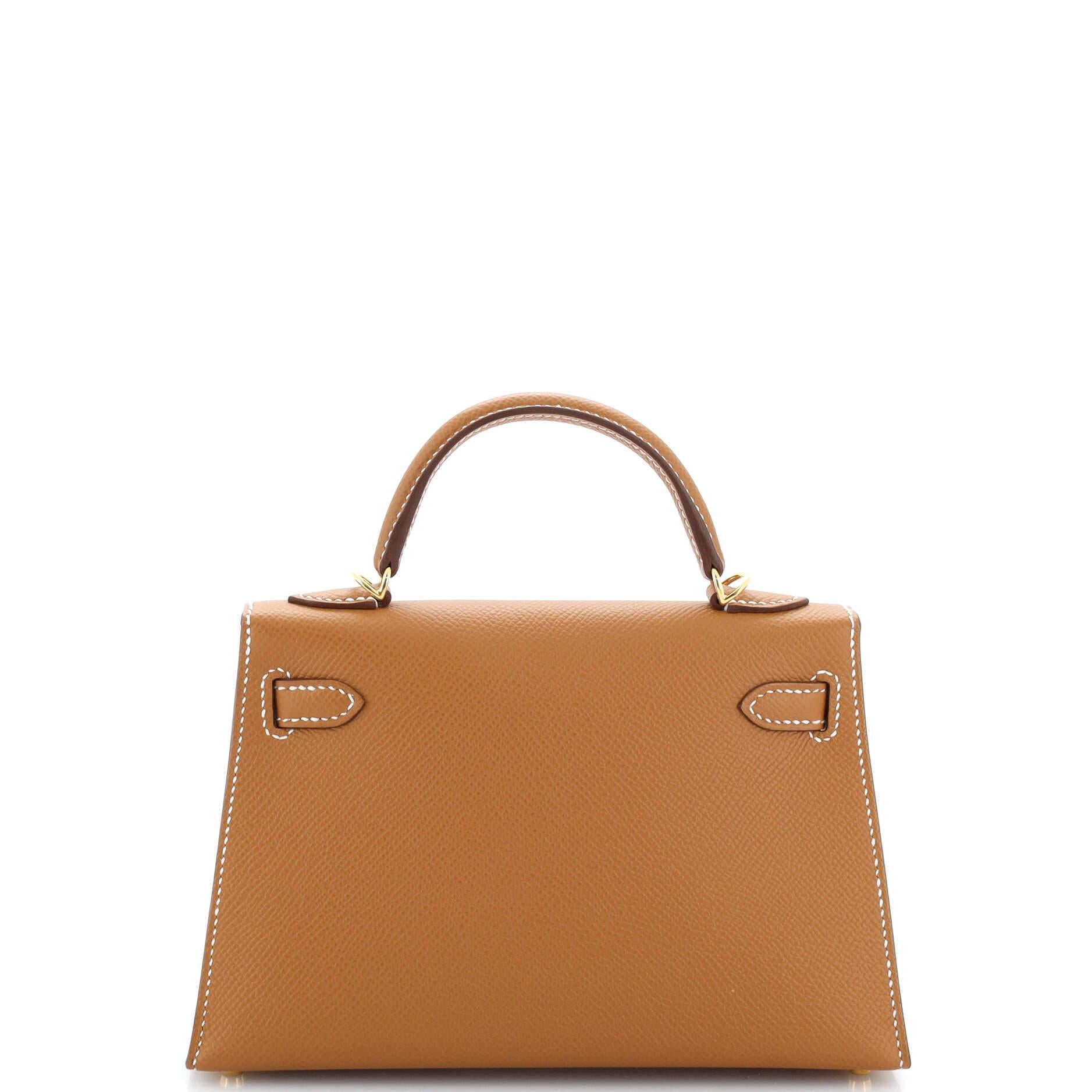 Hermes Kelly Mini II Bag Gold Epsom with Gold Hardware 20 In Good Condition In NY, NY