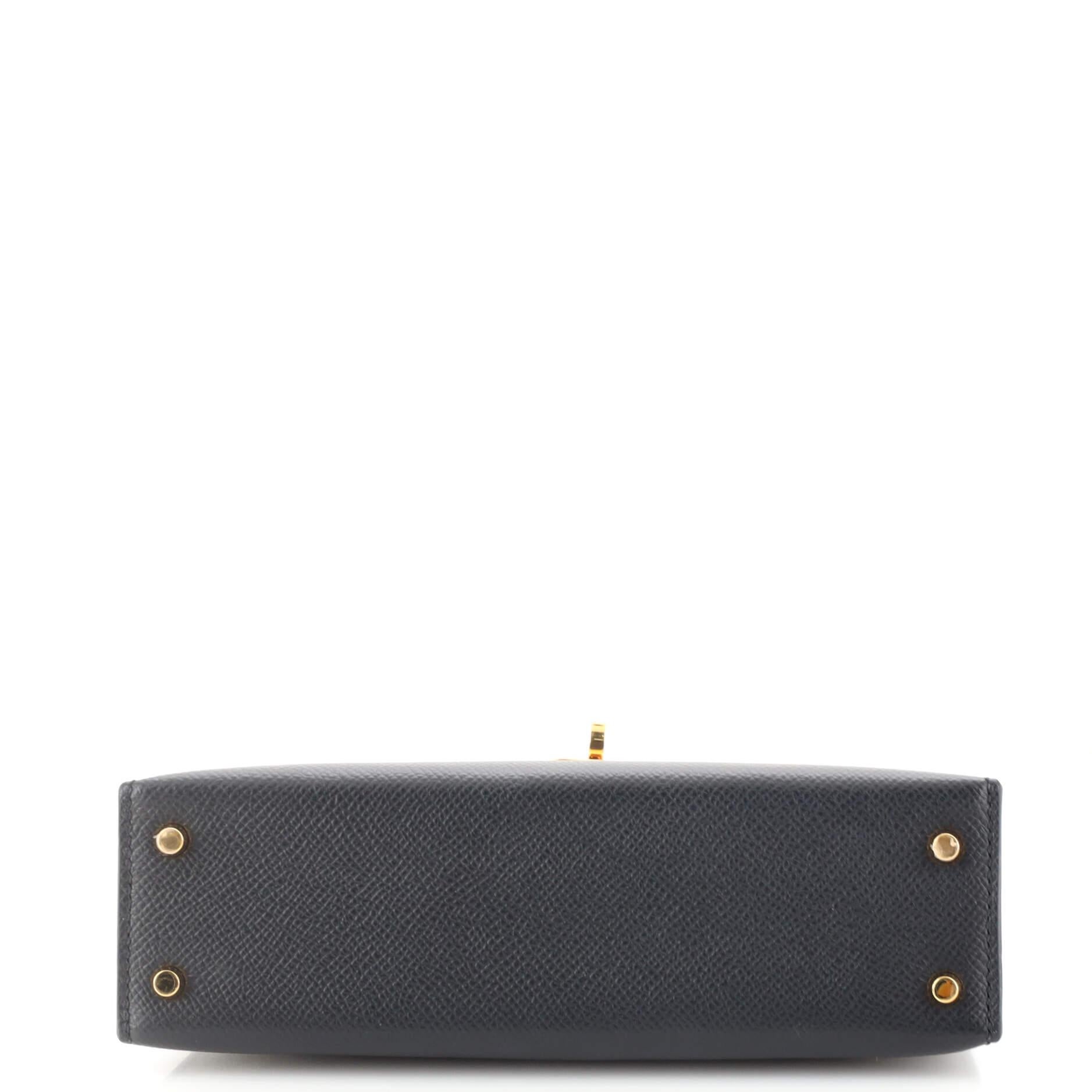 Hermes Kelly Mini II Bag Noir Epsom with Gold Hardware 20 For Sale 1