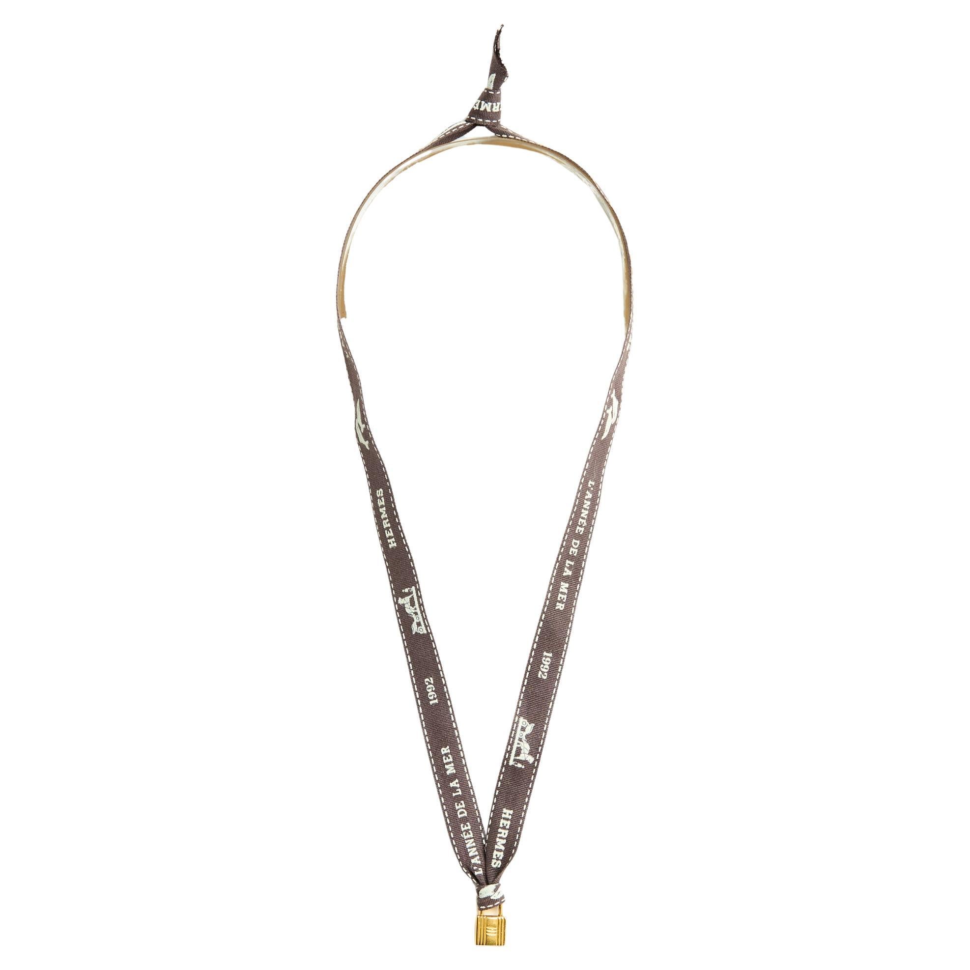 Hermès Kelly Mini Pendentif Golden Metal XS Pendant Hermes