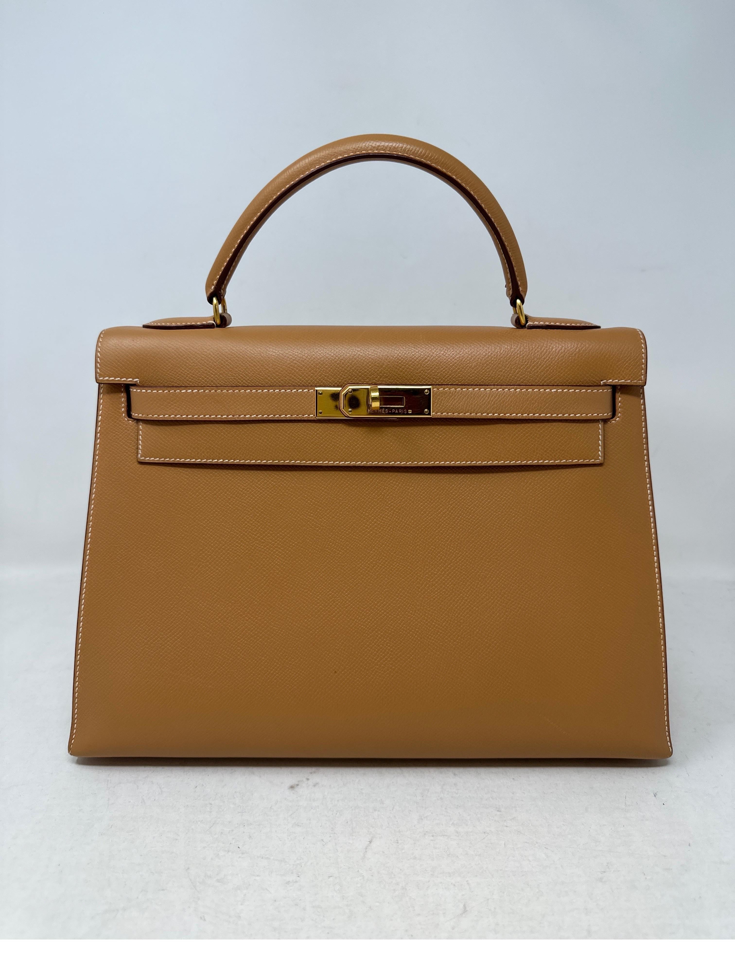 Hermes Natural Tan Kelly Sellier 32 Bag. Lighter than gold color tan in sellier. Most wanted combination. Gold hardware. Vintage Kelly in excellent condition. Interior clean. Excellent condition. Includes clochette, lock, keys, and dust bag. Sellier