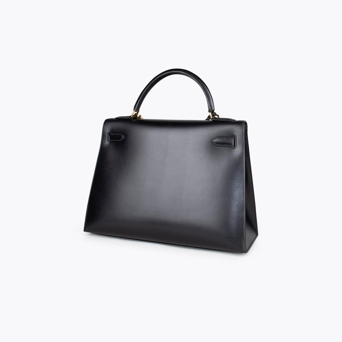 Hermès Kelly Noir Box Sellier 32 Bag In Good Condition In Sundbyberg, SE