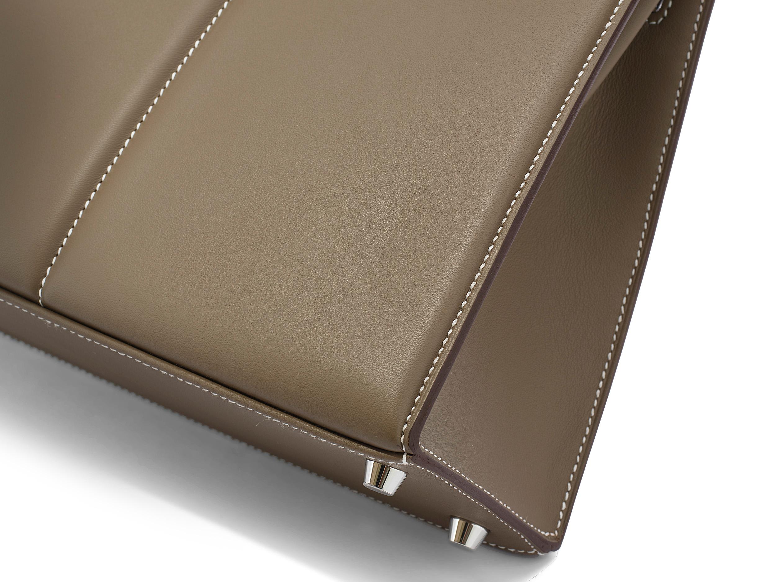 Hermès Kelly Padded 25 Etoupe Swift Palladium Hardware in vendita 3