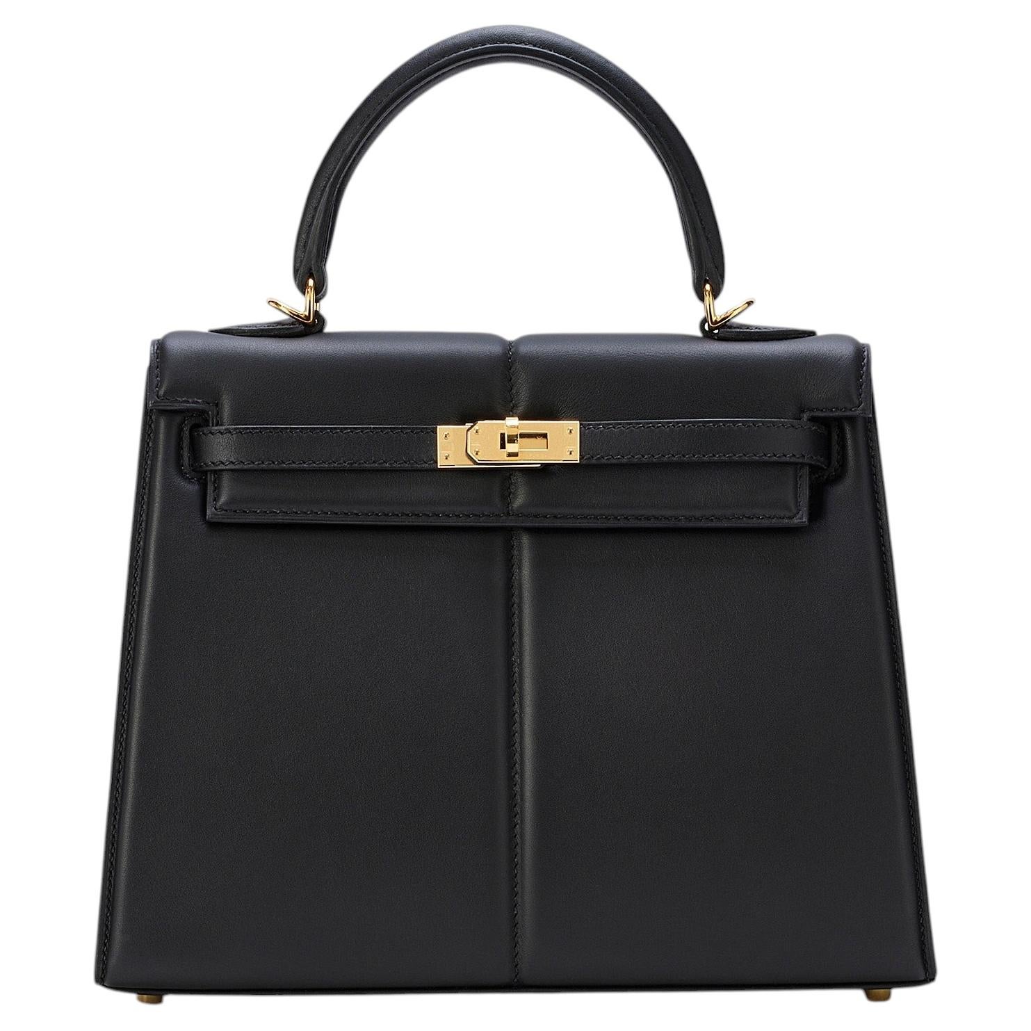 Hermès Kelly Padded 25 Noir/Black Swift Gold Hardware