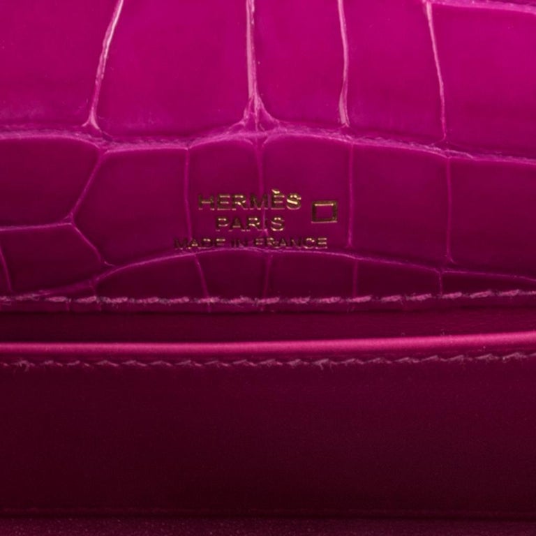 Hermes Kelly Pochette Bag Rose Scheherazade Pink Alligator Clutch Gold Hardware  4