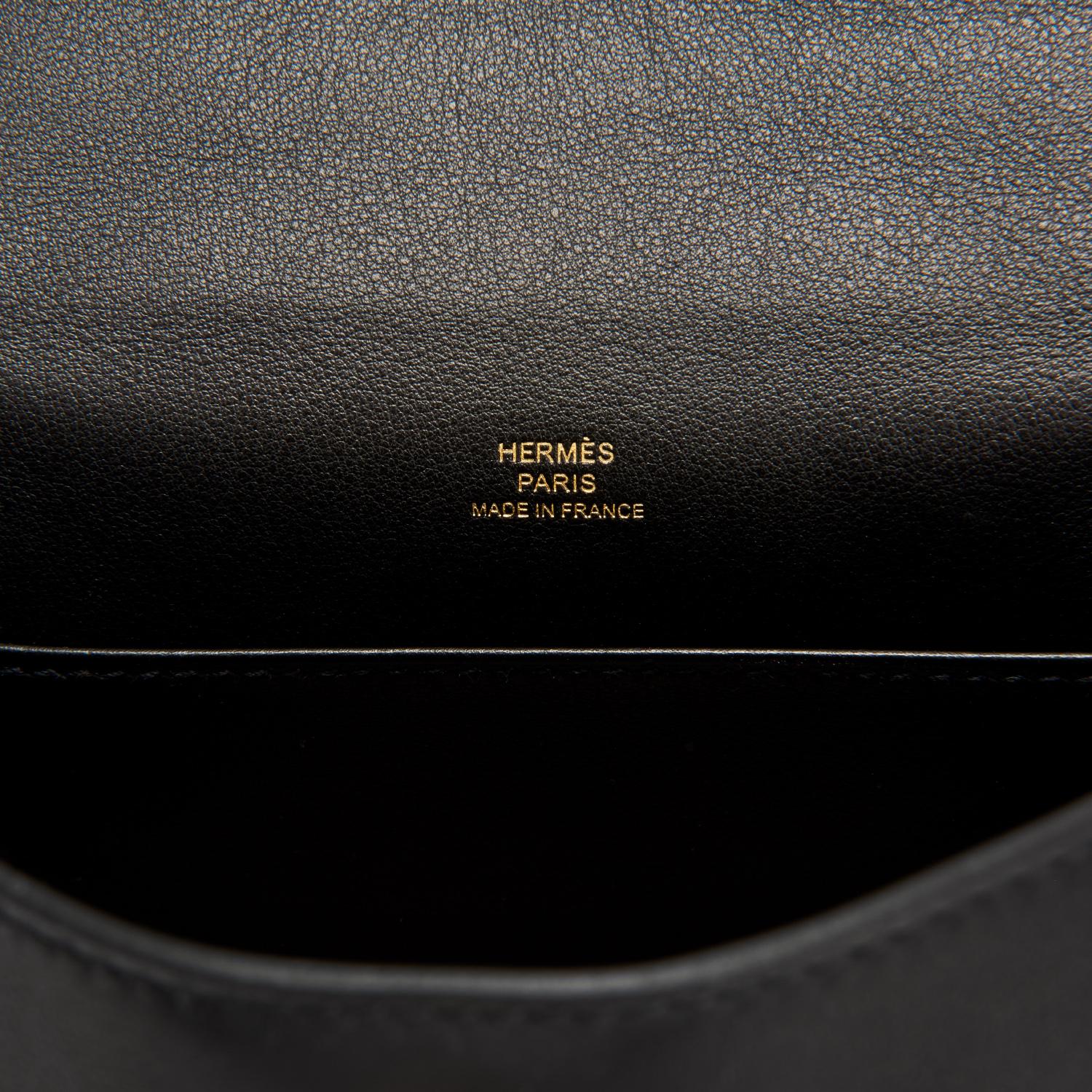 Hermes Kelly Pochette Schwarz-goldene Hardware Clutch Cut Bag mit Z-Stempel, 2021  für Damen oder Herren