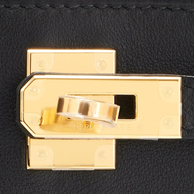 Hermes Kelly Pochette Black Gold Hardware Clutch Cut Bag Z Stamp, 2021  For Sale 4