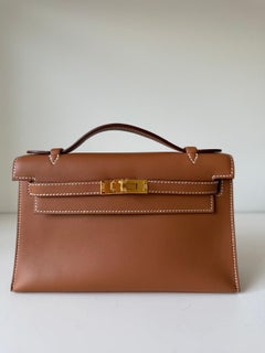 Hermès Kelly Pochette Gold Swift Leather Gold Hardware