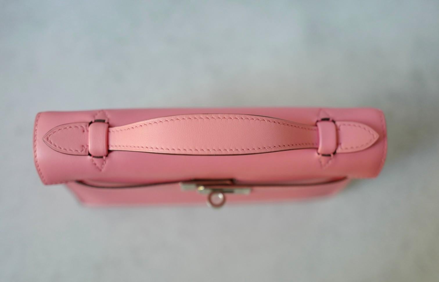 Donna Hermès Kelly Pochette Rose d'Été in pelle Swift con timbro Palladium Z & Z in vendita