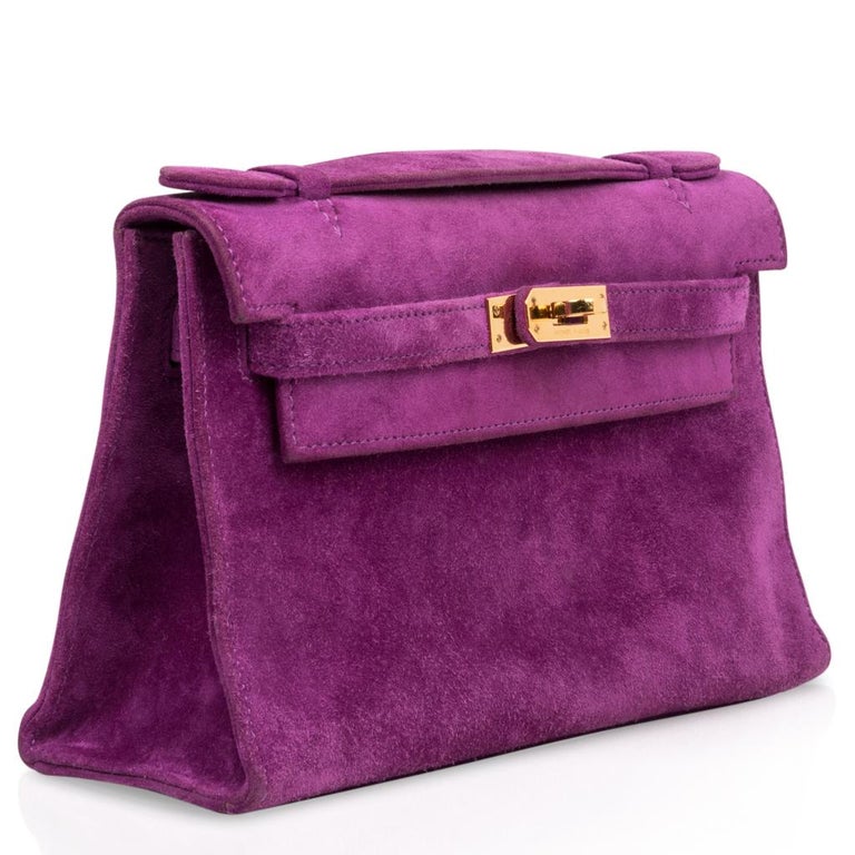 Hermes Kelly Pochette Suede Violet Purple Clutch Bag Gold For Sale at ...