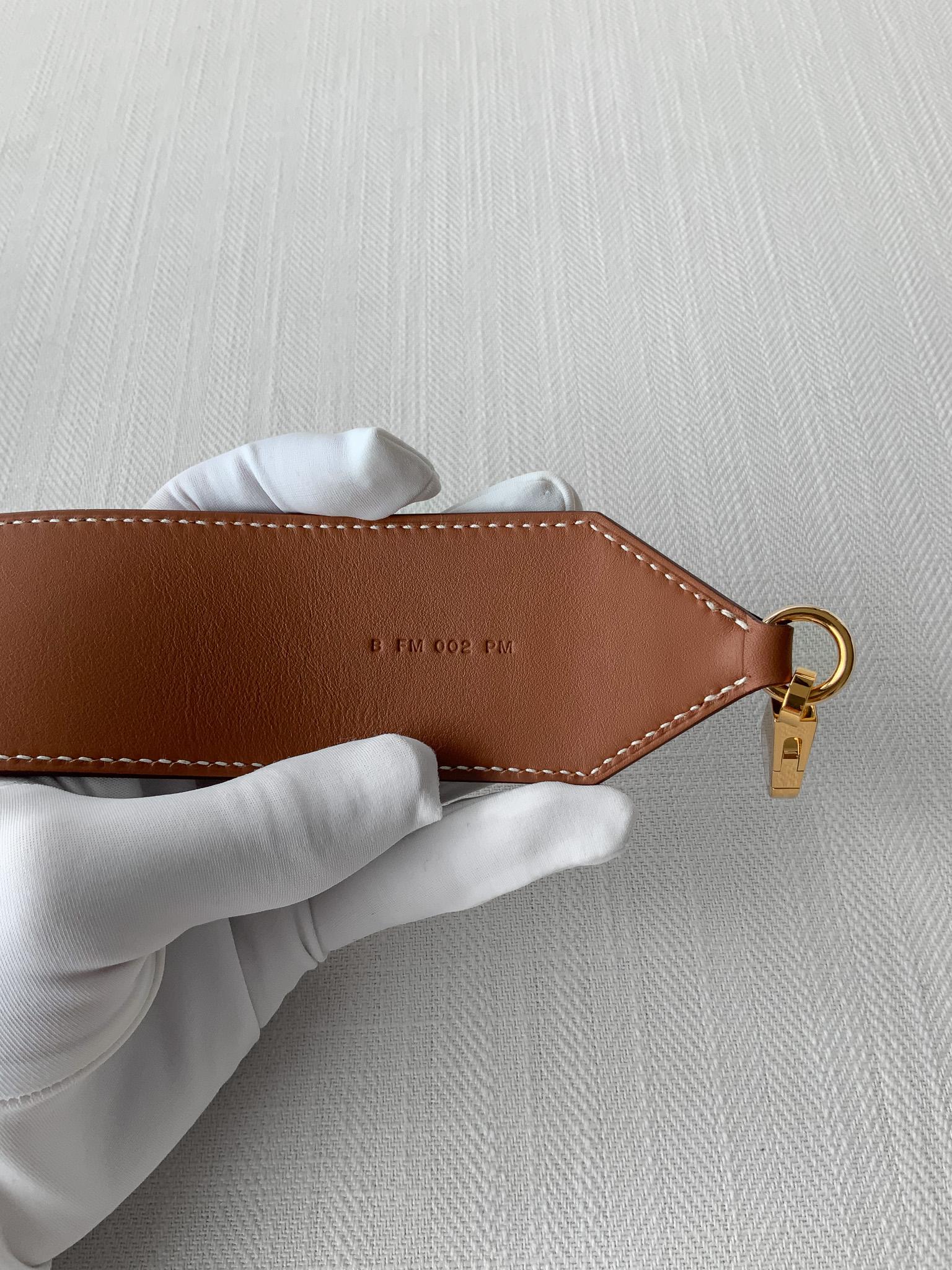 Hermès Kelly Pocket Bag Strap 50 mm, Gold With Gold Hardware, B Stamp 2023 In New Condition In London, GB